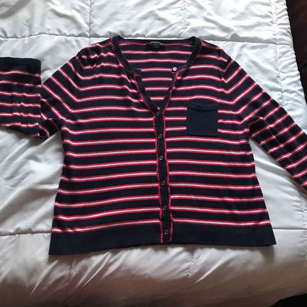 (3x$18) 🌱 Tommy Button Up Sweatshirt